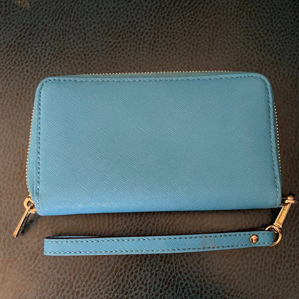 Michael Kors Wristlet - Picture 4 of 4